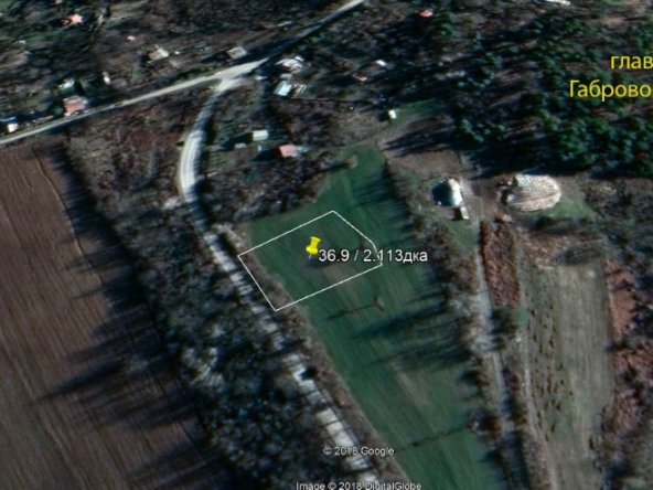 Земеделски имот в с. Донино, Област Габрово -  кв.м за 3978 €/дка - Снимка #1