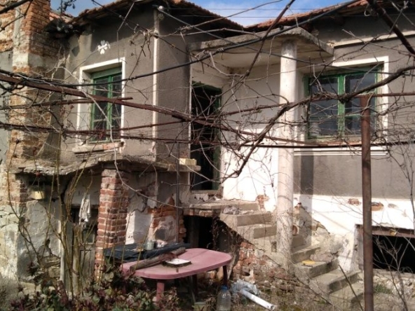 Къща в Нова Загора - 35 кв.м за 234 €/кв.м - Снимка #1