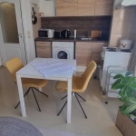 Дава се под наем Двустаен апартамент в Пловдив, Център - 50 кв.м за 375 € - Снимка #1