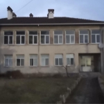 Дава се под наем Четиристаен апартамент в с. Синдел, Област Варна - 200 кв.м за 663 € - Снимка #1