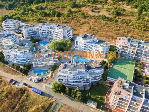 Двустаен апартамент в с. Кошарица, Област Бургас - 93 кв.м за 646 €/кв.м - Снимка #1