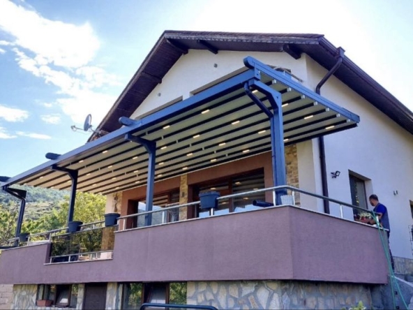 Къща в с. Брестник, Област Пловдив - 250 кв.м за 1512 €/кв.м - Снимка #1