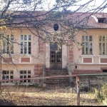 Къща в с. Долец, Област Търговище - 450 кв.м за 57 €/кв.м - Снимка #1