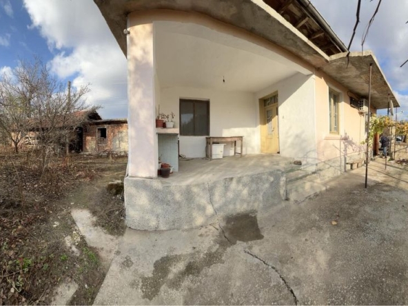 Къща в Варна, Цветен квартал - 100 кв.м за 420 €/кв.м - Снимка #1