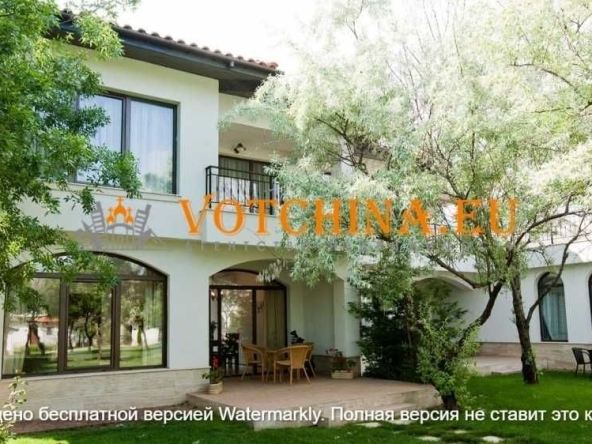 Къща в Балчик - 142 кв.м за 1339 €/кв.м - Снимка #1