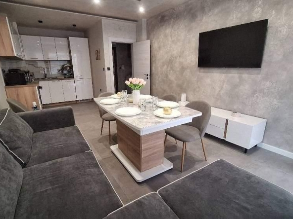 Двустаен апартамент в Бургас, Сарафово - 54 кв.м за 2408 €/кв.м - Снимка #1