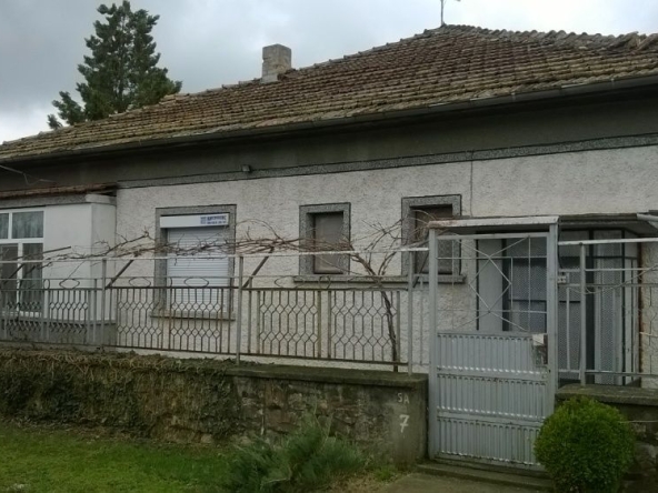 Къща в с. Климентово, Област Велико Търново - 160 кв.м за 463 €/кв.м - Снимка #1