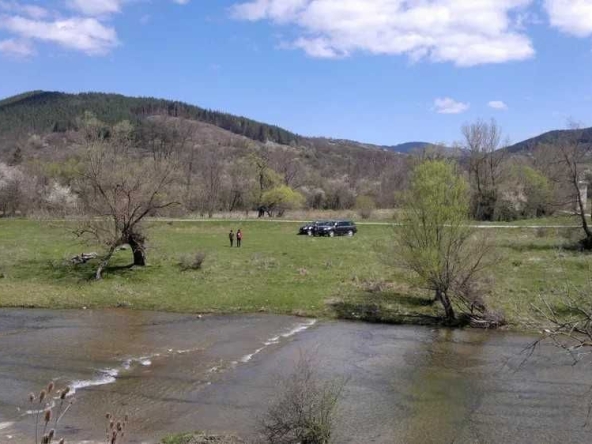 Парцел в Варна, Островна промишлена зона - 7000 кв.м за 13 €/кв.м - Снимка #1