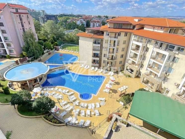 Тристаен апартамент в к.к. Слънчев бряг - 77 кв.м за 1163 €/кв.м - Снимка #1