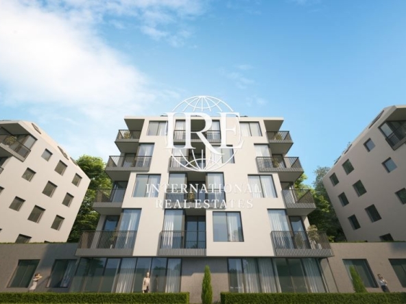 Тристаен апартамент в Варна, Трошево - 93 кв.м за 960 €/кв.м - Снимка #1