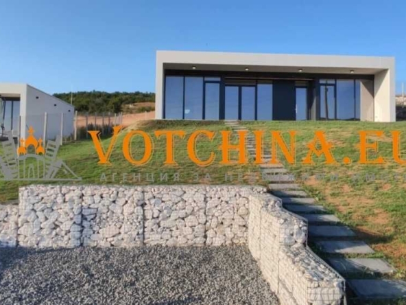 Къща в с. Оброчище, Област Добрич - 104 кв.м за 785 €/кв.м - Снимка #1