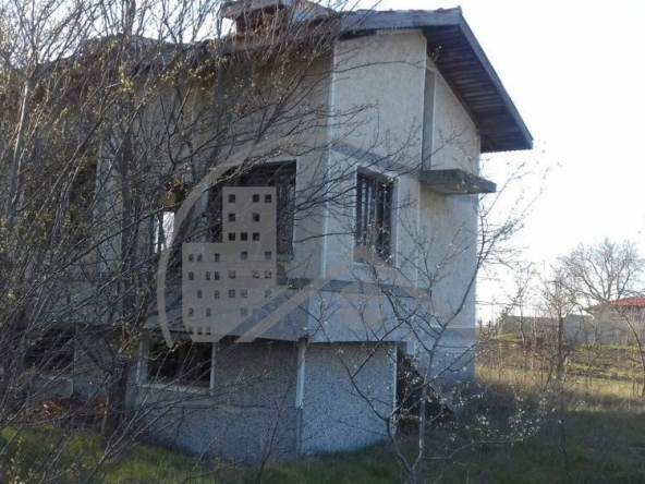 Къща в с. Изгрев, Област Варна - 110 кв.м за 482 €/кв.м - Снимка #1