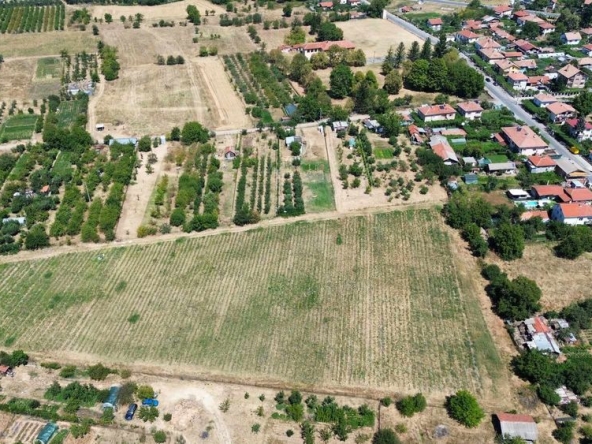 Земеделски имот в Кюстендил, Осогово -  кв.м за 1774 €/дка - Снимка #1