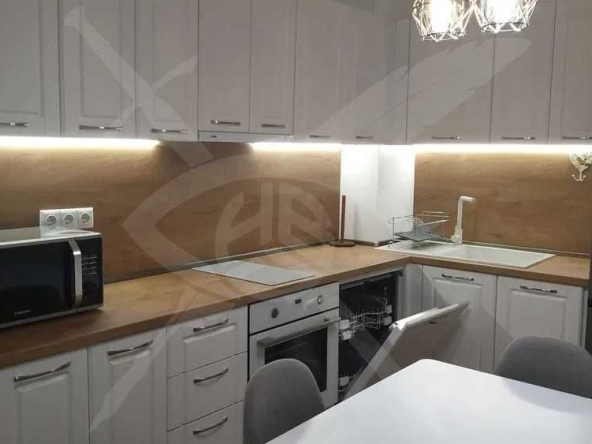 Дава се под наем Двустаен апартамент в Варна, Автогара - 69 кв.м за 500 € - Снимка #1