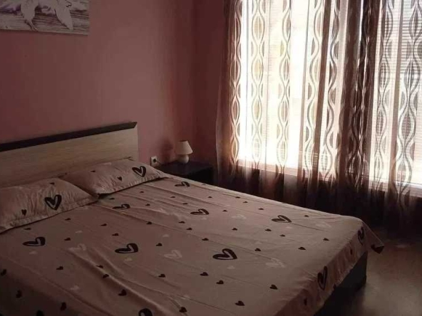 Дава се под наем Двустаен апартамент в Поморие - 69 кв.м за 350 € - Снимка #1