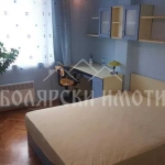 Дава се под наем Тристаен апартамент в Велико Търново, Център - 100 кв.м за 459 € - Снимка #1