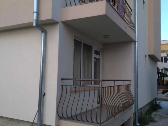 Хотел в с. Равда, Област Бургас - 640 кв.м за 969 €/кв.м - Снимка #1