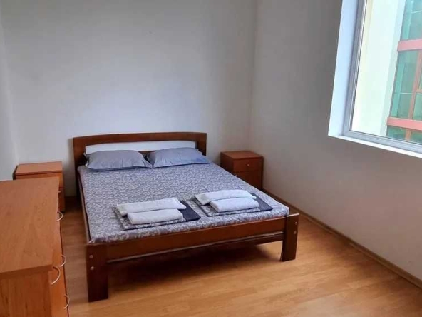 Дава се под наем Двустаен апартамент в к.к. Слънчев бряг - 60 кв.м за 300 € - Снимка #1