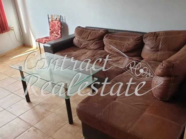 Дава се под наем Двустаен апартамент в Варна, Аспарухово - 50 кв.м за 306 € - Снимка #1