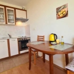 Дава се под наем Едностаен апартамент в Свети Влас - 42 кв.м за 200 € - Снимка #1