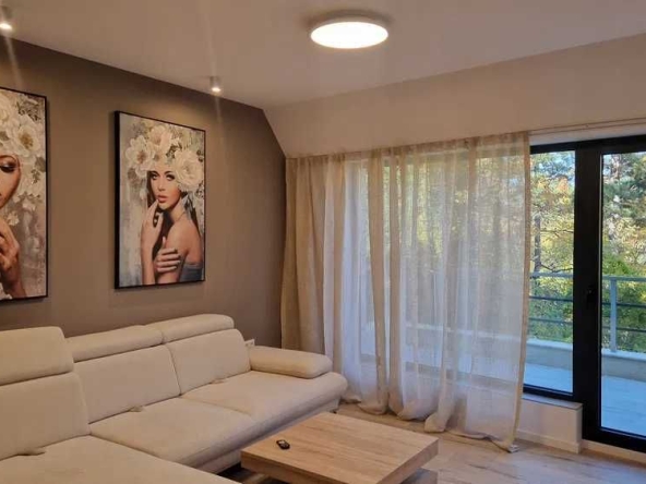 Тристаен апартамент в Созопол - 90 кв.м за 889 €/кв.м - Снимка #1