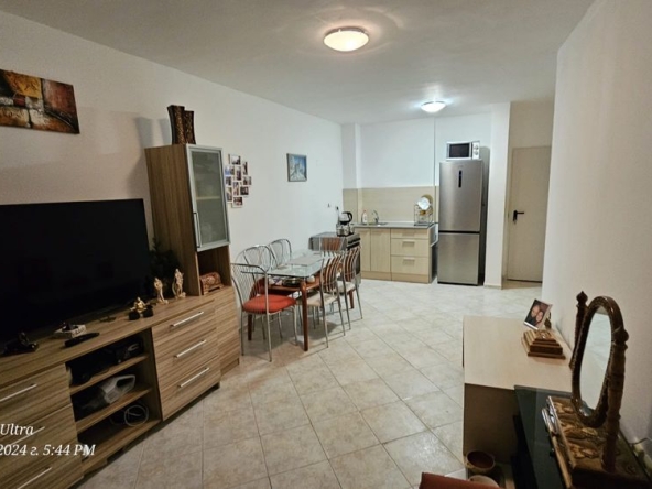 Двустаен апартамент в с. Кошарица, Област Бургас - 64 кв.м за 680 €/кв.м - Снимка #1