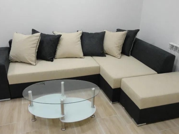 Дава се под наем Тристаен апартамент в София, Витоша - 67 кв.м за 530 € - Снимка #1