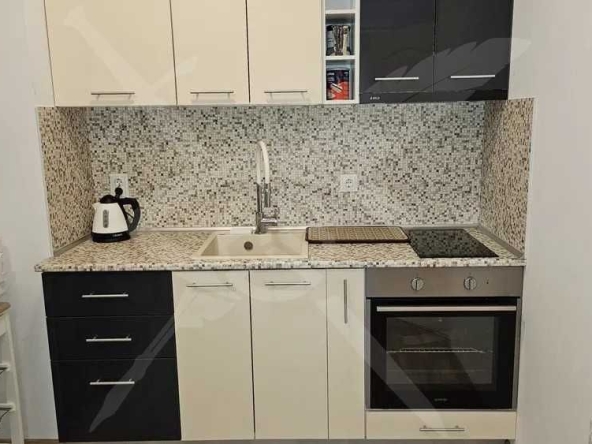 Дава се под наем Двустаен апартамент в Варна, Бриз - 50 кв.м за 650 € - Снимка #1