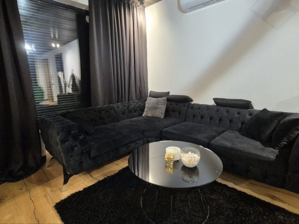 Дава се под наем Двустаен апартамент в София, Манастирски ливади - 70 кв.м за 1200 € - Снимка #1