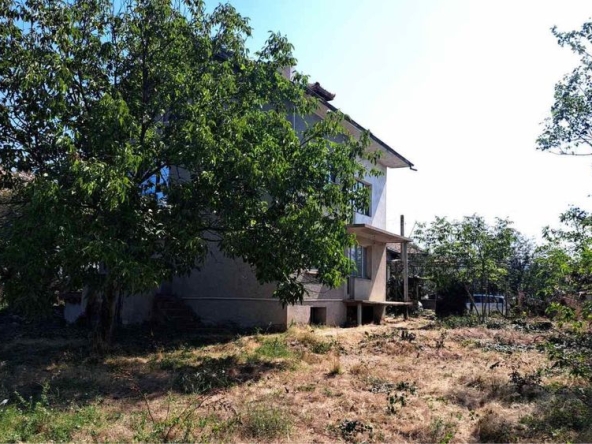 Къща в Казанлък - 200 кв.м за 510 €/кв.м - Снимка #1