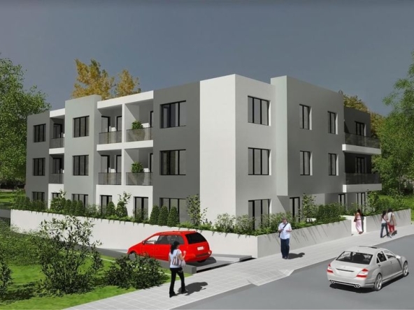 Гараж / Паркомясто в Търговище, Вароша - 20 кв.м за 765 €/кв.м - Снимка #1