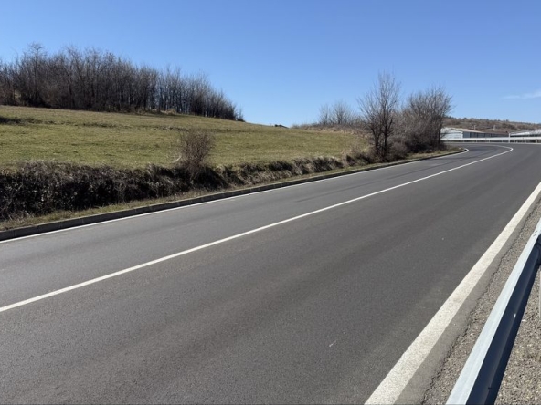 Парцел в Благоевград, Освобождение - 1200 кв.м за 40 €/кв.м - Снимка #1