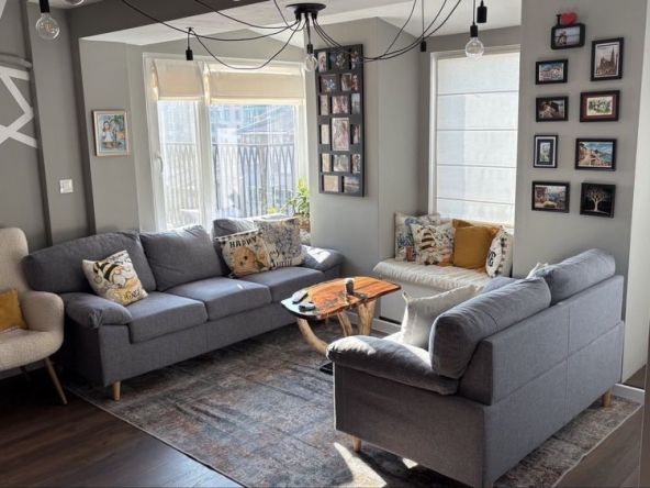 Тристаен апартамент в Пловдив, Каменица 1 - 195 кв.м за 1257 €/кв.м - Снимка #1