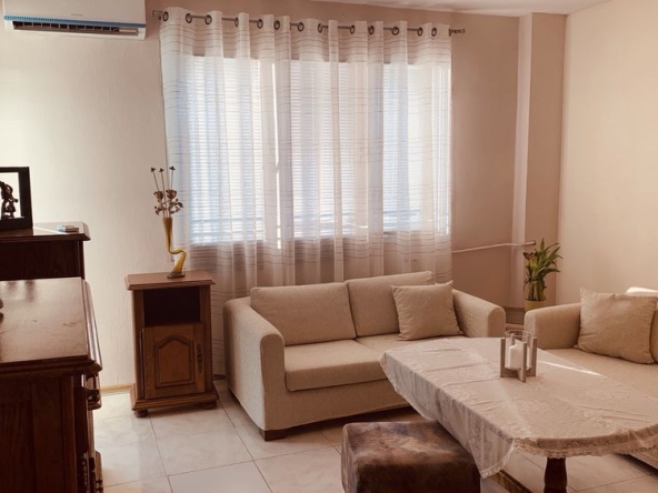 Дава се под наем Двустаен апартамент в София, Люлин 10 - 68 кв.м за 549.27 € - Снимка #1