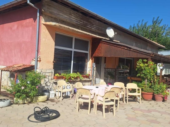 Магазин в с. Найден Герово, Област Пловдив - 170 кв.м за 606 €/кв.м - Снимка #1