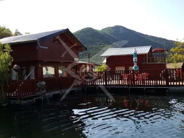 Къща в Кричим - 560 кв.м за 175 €/кв.м - Снимка #1