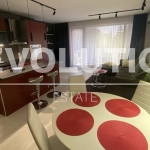 Дава се под наем Тристаен апартамент в Варна, м-т Евксиноград - 120 кв.м за 1100 € - Снимка #1