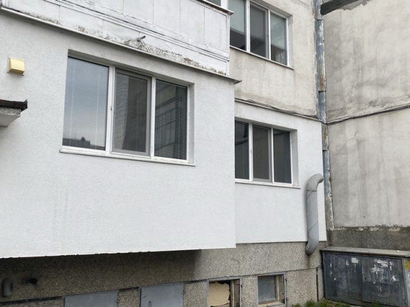 Двустаен апартамент в Попово - 66 кв.м за 734 €/кв.м - Снимка #1