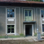 Къща в с. Веселиново, Област Шумен - 700 кв.м за 23 €/кв.м - Снимка #1