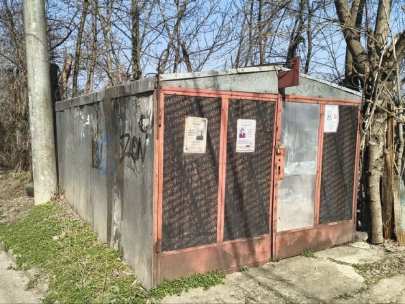 Гараж / Паркомясто в Плевен, Сторгозия - 14 кв.м за 73 €/кв.м - Снимка #1