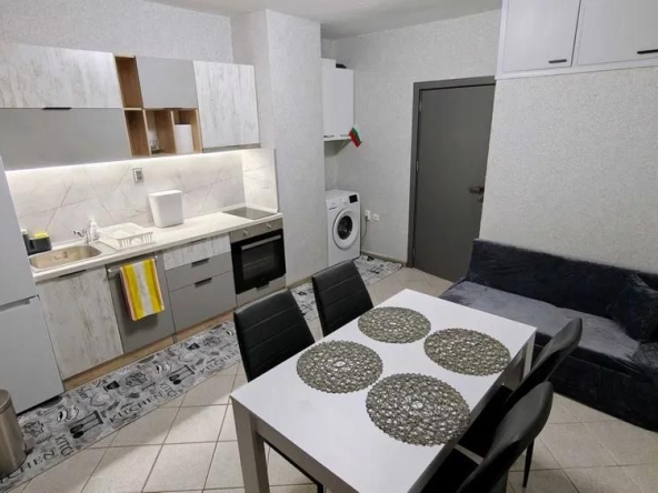 Дава се под наем Многостаен апартамент в Варна, Левски - 100 кв.м за 897.6 € - Снимка #1