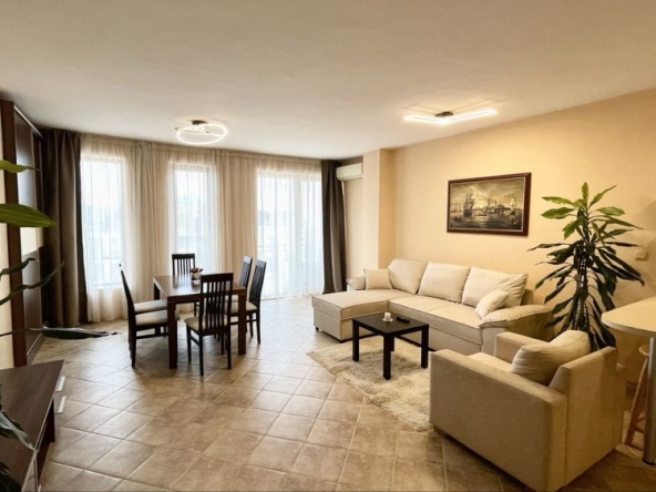 Дава се под наем Тристаен апартамент в Варна, Морска градина - 115 кв.м за 1196.97 € - Снимка #1