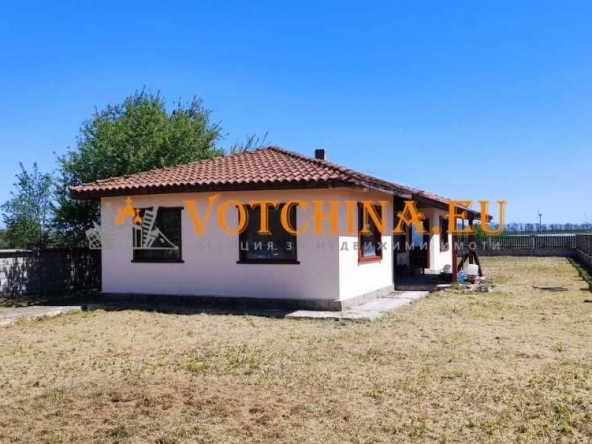 Къща в с. Селце, Област Добрич - 130 кв.м за 373 €/кв.м - Снимка #1