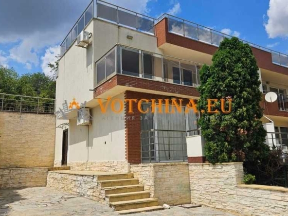 Къща в Балчик - 180 кв.м за 1034 €/кв.м - Снимка #1