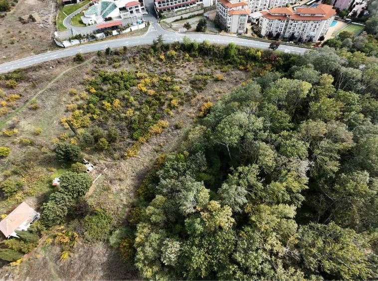 Парцел в Несебър - 2000 кв.м за 46 €/кв.м - Снимка #1