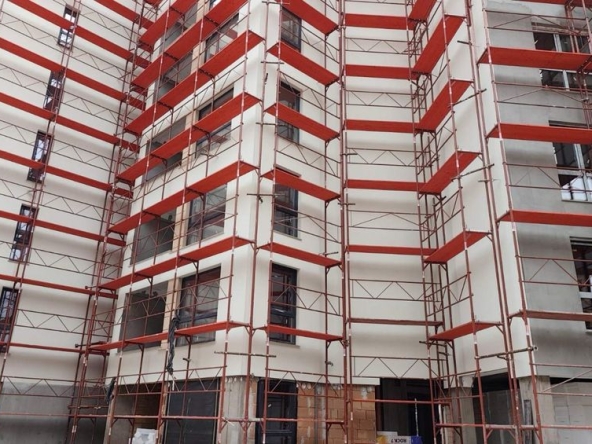 Двустаен апартамент в София, Студентски град - 64 кв.м за 2250 €/кв.м - Снимка #1