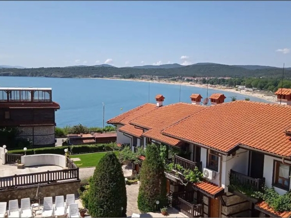 Двустаен апартамент в Созопол - 130 кв.м за 624 €/кв.м - Снимка #1