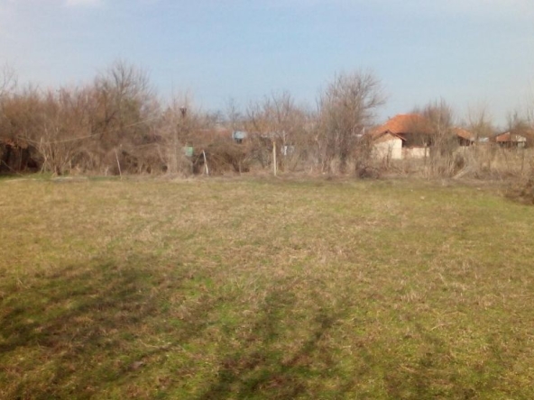 Парцел в с. Якимово, Област Монтана - 1500 кв.м за 10 €/кв.м - Снимка #1