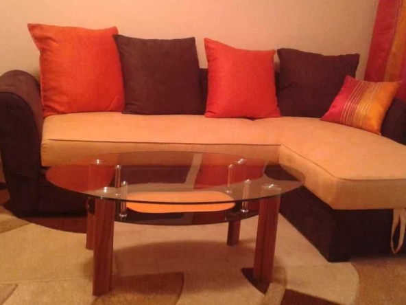 Дава се под наем Двустаен апартамент в София, Иван Вазов - 63 кв.м за 460 € - Снимка #1