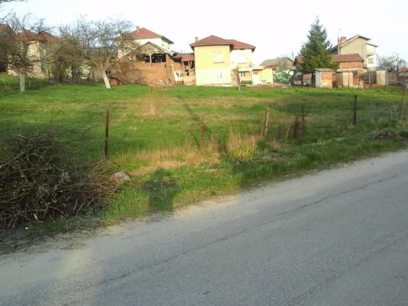 Парцел в с. Горни Окол, Област София-област - 700 кв.м за 44 €/кв.м - Снимка #1